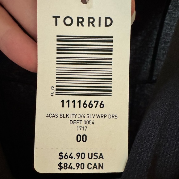 NWT black Torrid half sleeve wrap dress - Picture 3 of 4